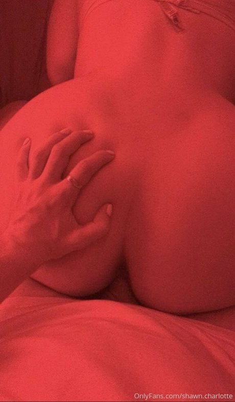 shawn charlotte sexy star pics