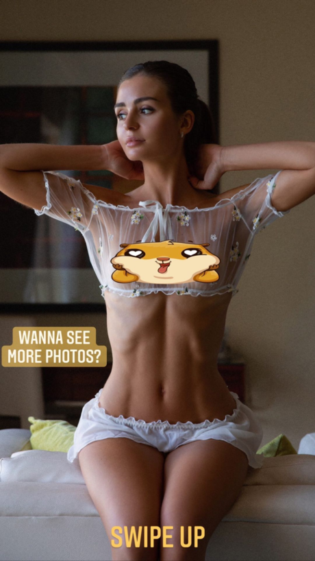 Coco Nadia perfect model pictures