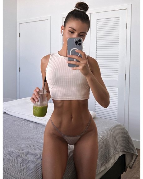 Coco Nadia pornstar beautiful photo