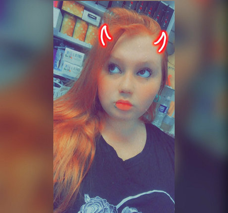 xxxse7enn nude star image