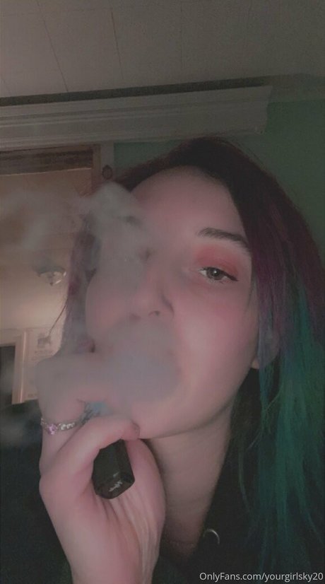 itsyagirlsky model perfect pic