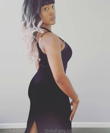 rosedemifree sex model photos