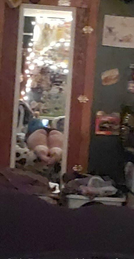 bluewutfree Profile pic