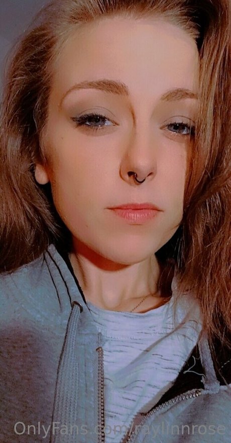 raylinnrose star adult img