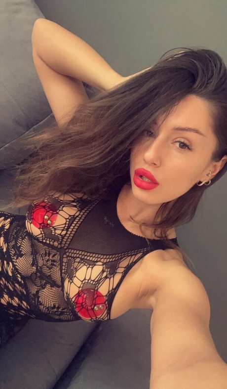 Adalline free model images