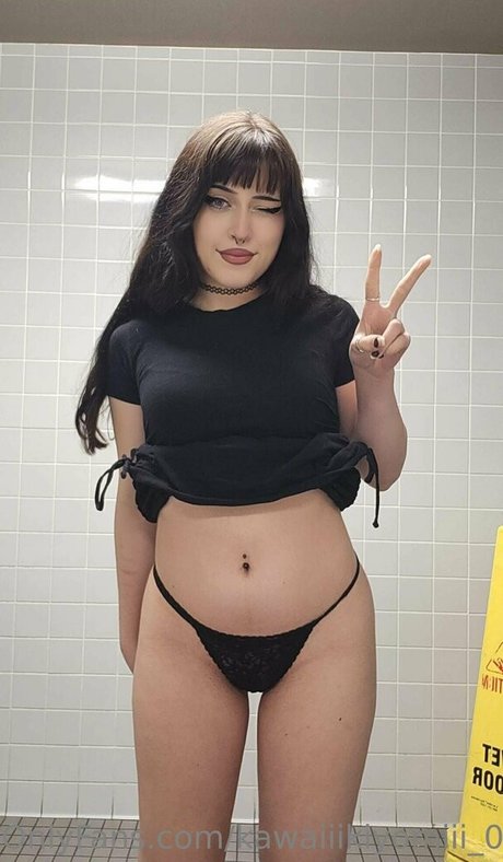 Rue Hernandez beautiful model galleries