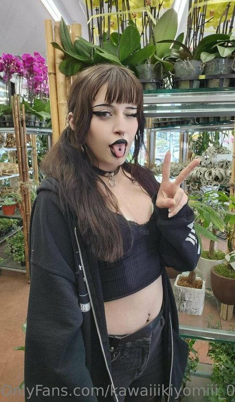 Rue Hernandez star pic