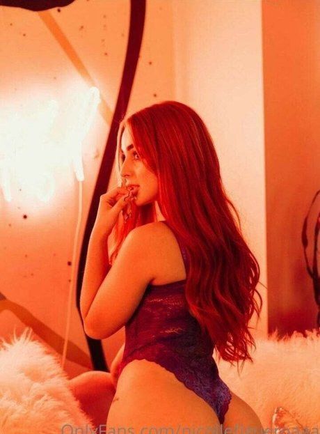 Nicolle Figueroa adult star pictures