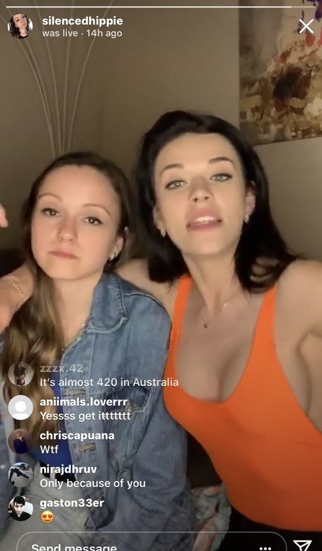 Koala Puffs top model img