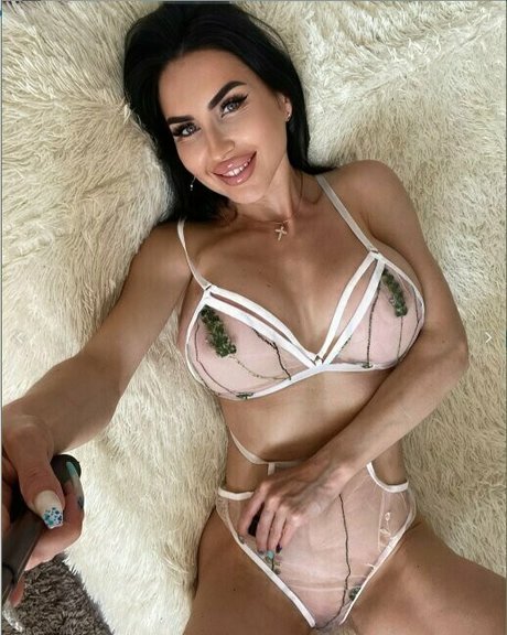 sa mi ra model top photos