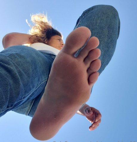 mistysunshine00 star nude photo