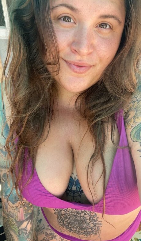 HandfulHeather sex actress pic