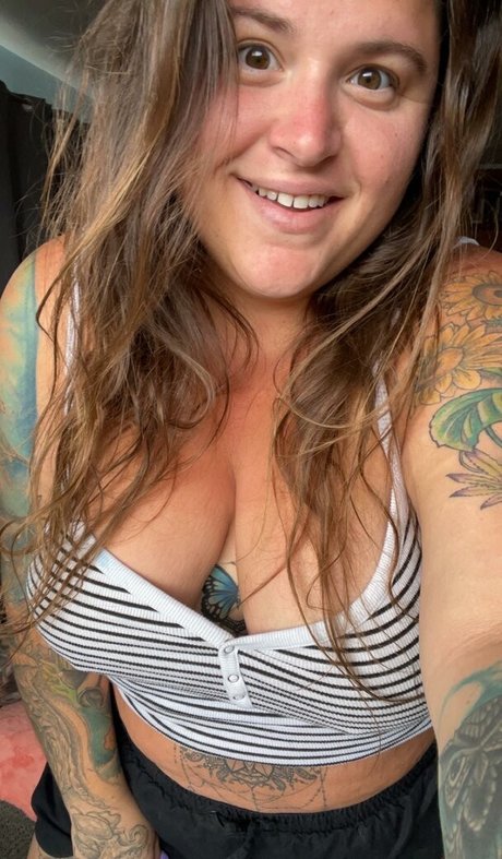 HandfulHeather Profile pic