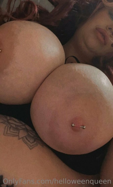 helloweenqueen top star pics