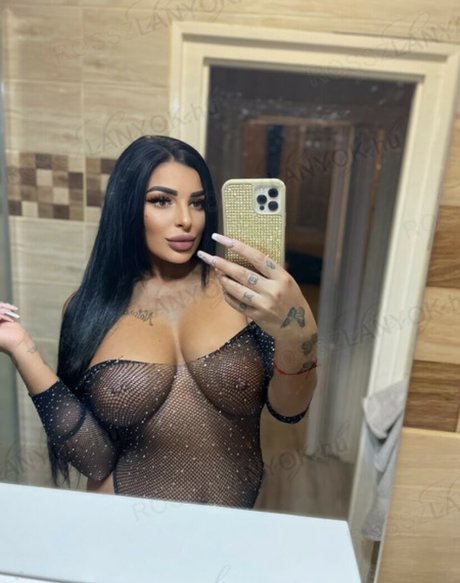 nincs nincs0702 star erotic pics