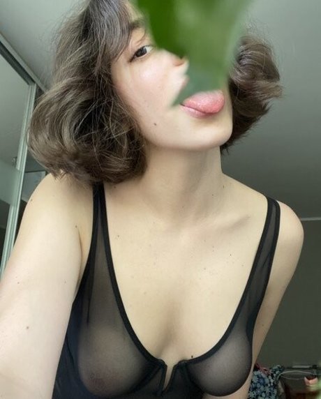 madmoon sexy pornstar gallery