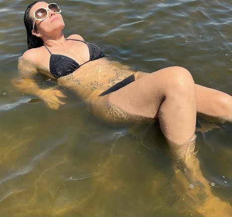 Maria Candida nice model gallery