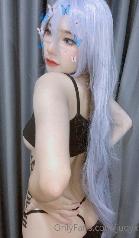 Juqyx sex model images