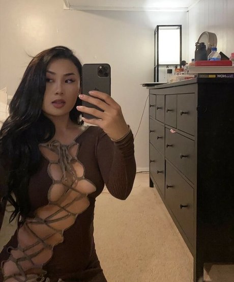 lindaafreckles pretty pornstar photos