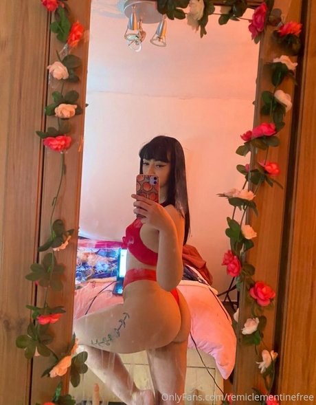 remiivyfree free model pic