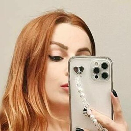 Tina Xaver art actress image