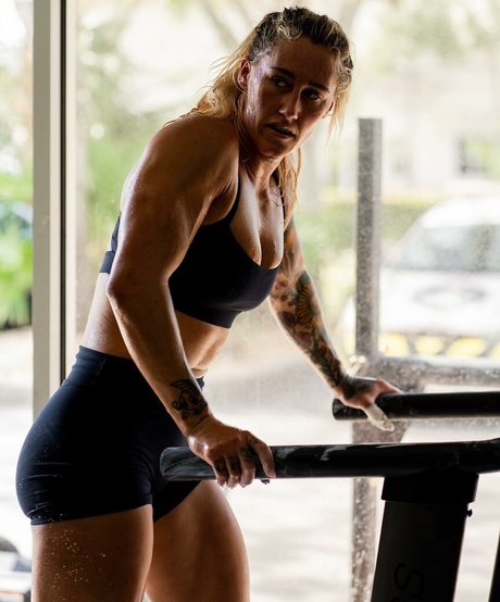 Danielle Brandon sexy pornstar photos