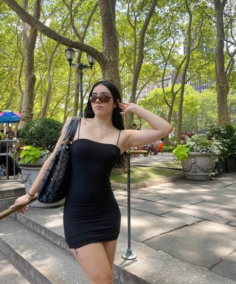 Shilynn Velez star hot pictures