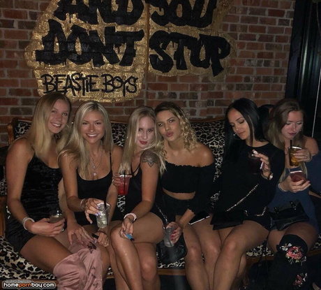 Holly Cloar model sexy photos