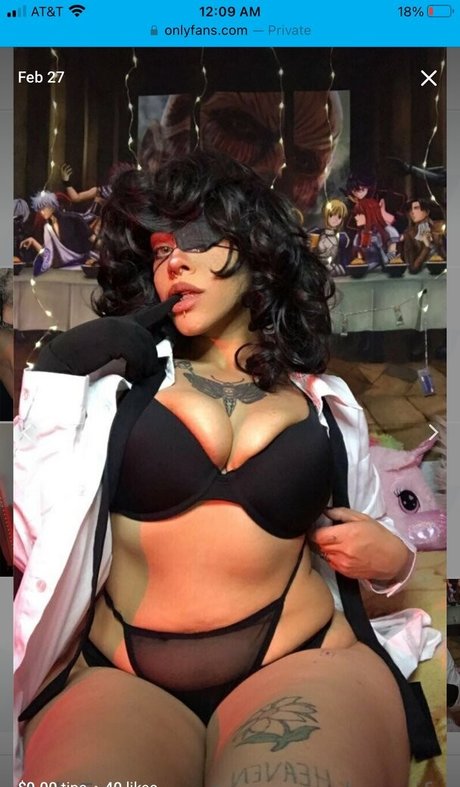 yourspookywaifu model art photos