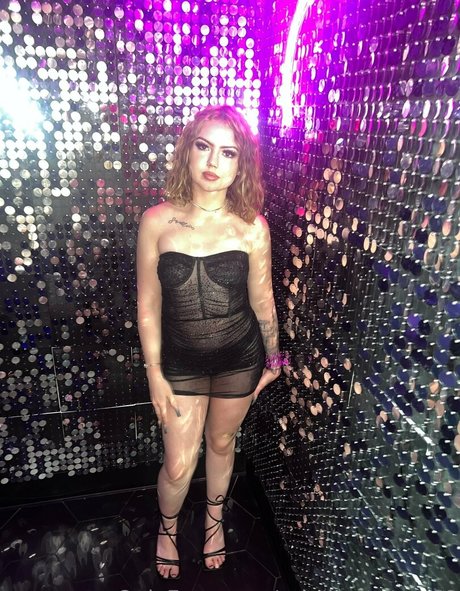 monicamoore69 high quality actress image