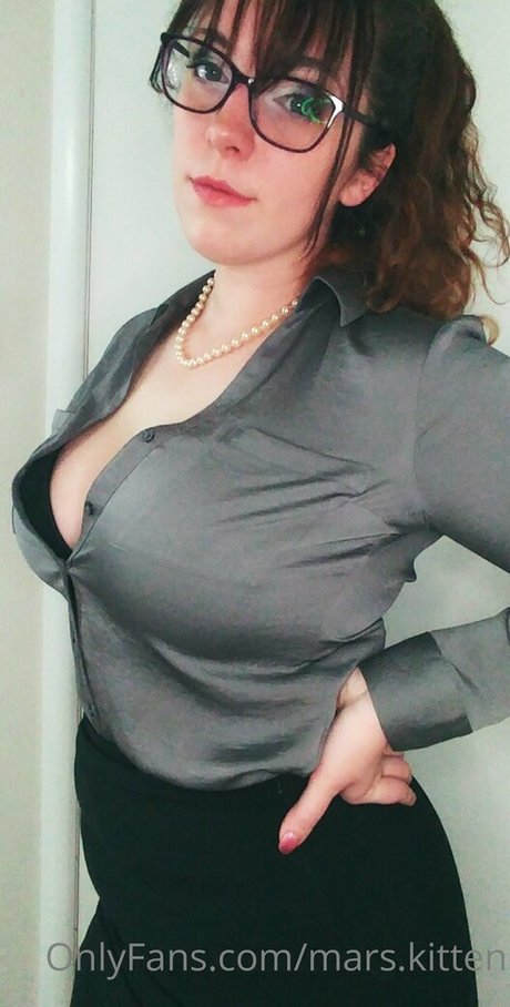 mars kitten star top img