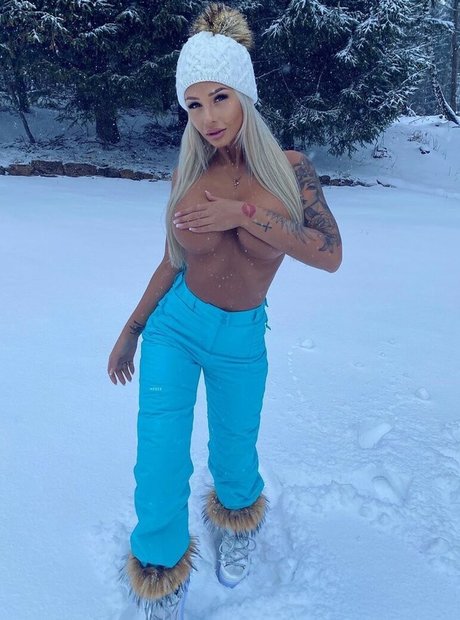 Nikola Rihova star exclusive photos