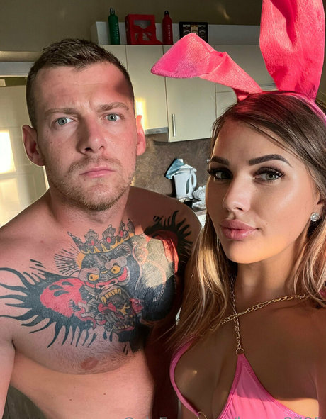 hope 2795 erotic pornstar images