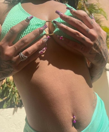 venusss ssss hd star pic