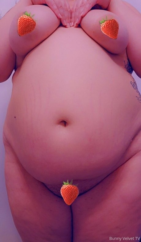 bunnyvelvettvfree star hot pic