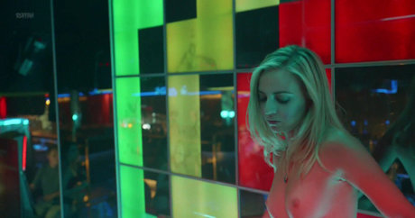 Ludivine Reding perfect star images