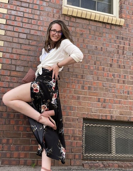 beccamava adult model archive