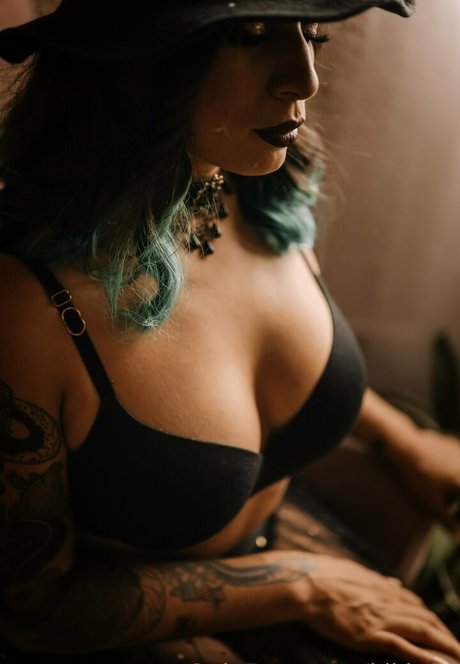 kikix91 star adult images