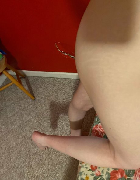 sleepyhollow18 pornstar nude picture