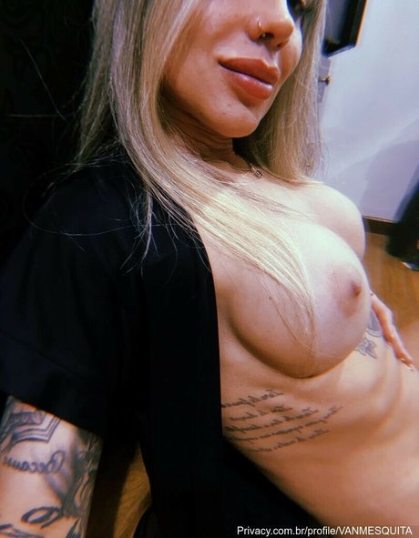 Vanessa Mesquita top model images