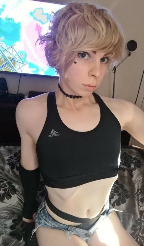 Rosie Kawaii model top images