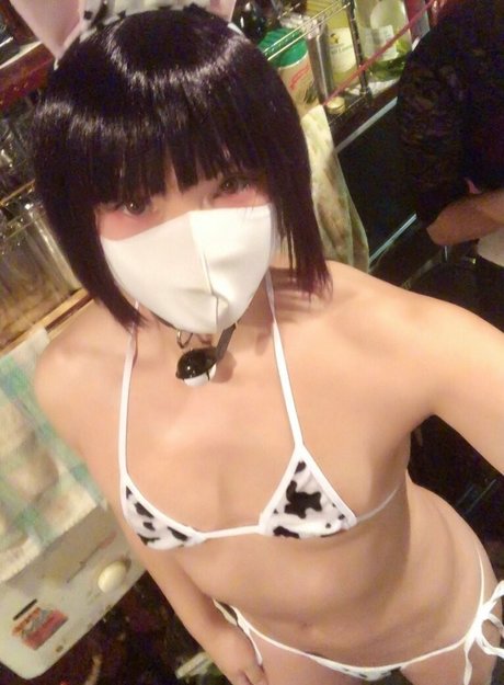 MaQ N hot actress image