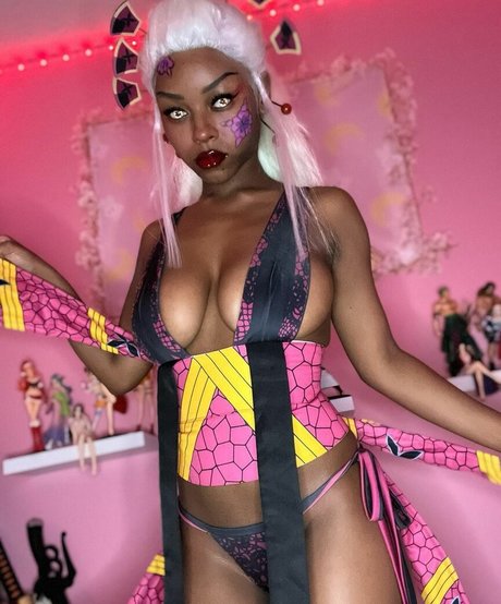 ElectricbumSky model nice photos