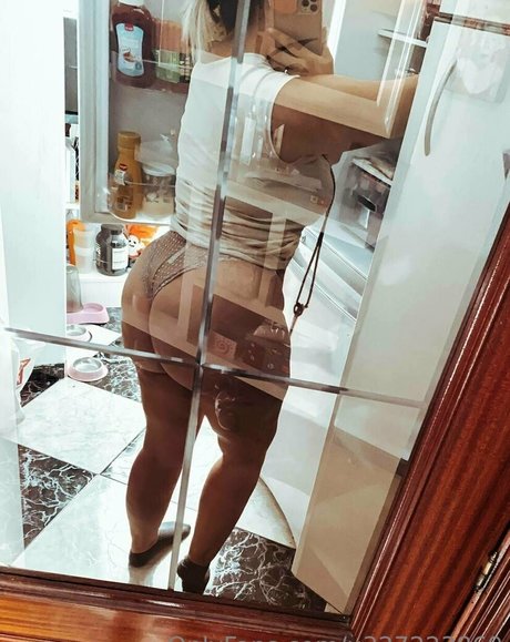 Mama Susurros high quality actress pic