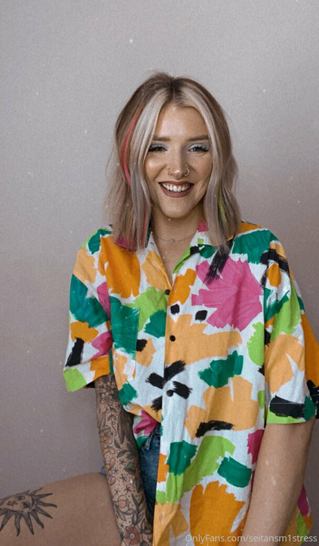 brookes world perfect pornstar img