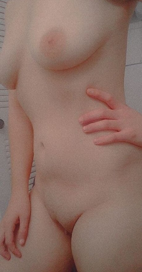 Ellie102416 art actress archive