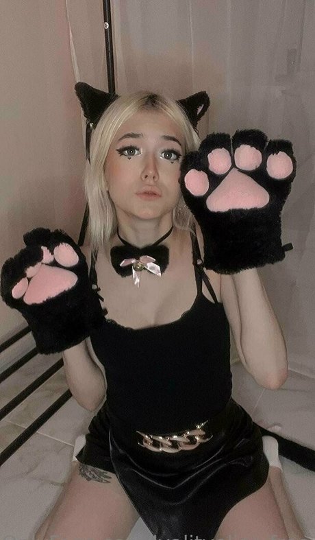 lyalitveliar free model art image