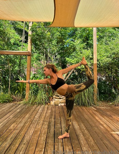 Chey212 art pornstar archive