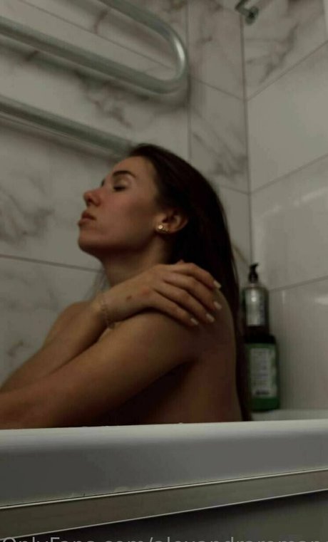 alexandraromance Profile pic