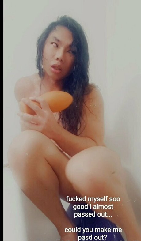 avysaur sexy actress photo